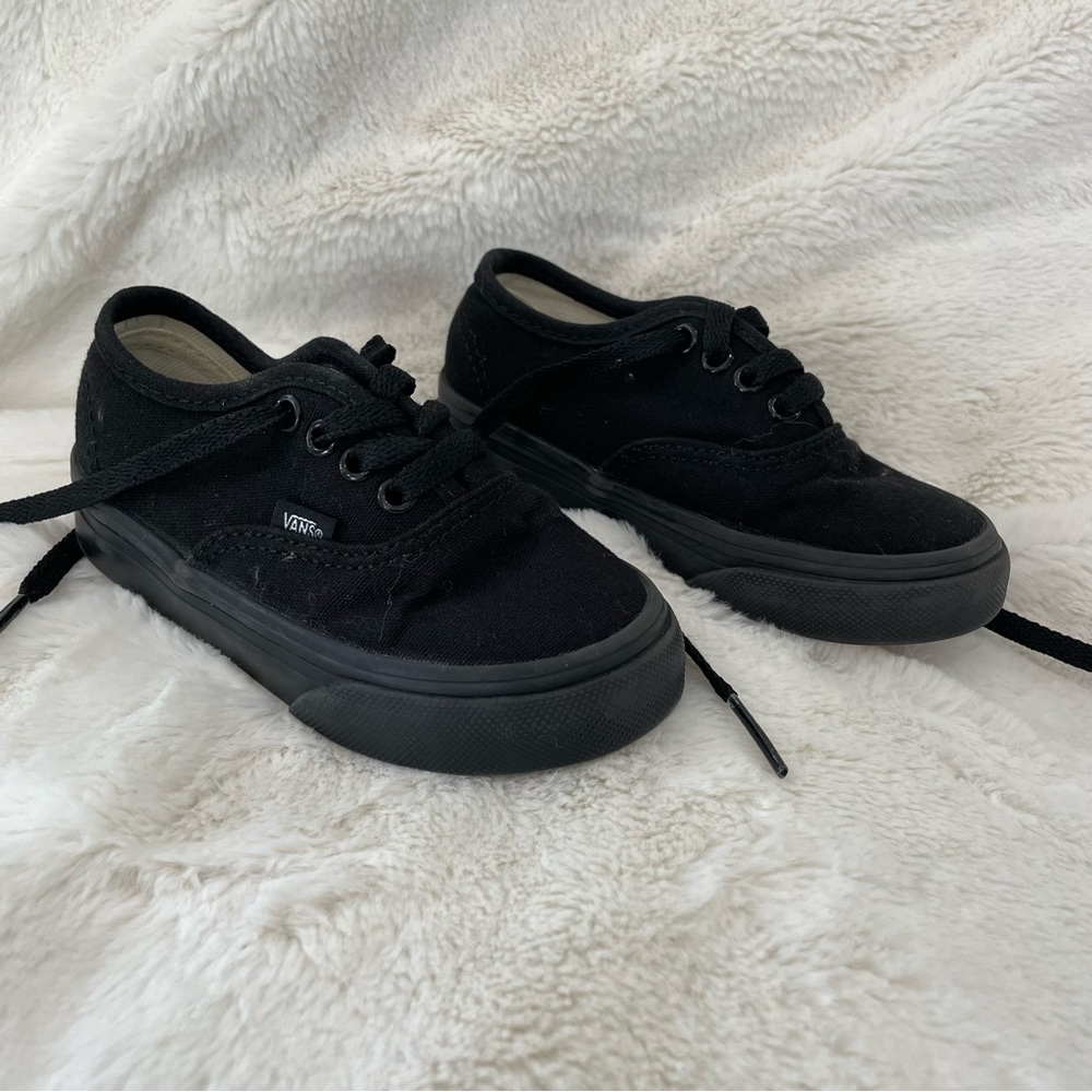 Vans Toddler - The Authentic - Low-top Shoes Size 6.5